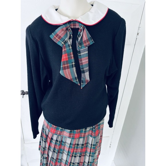 Dresses & Skirts - Vintage 80s Tartan Plaid 2pc Skirt Set Black Sweater Pleated Tiered Holiday 7/8